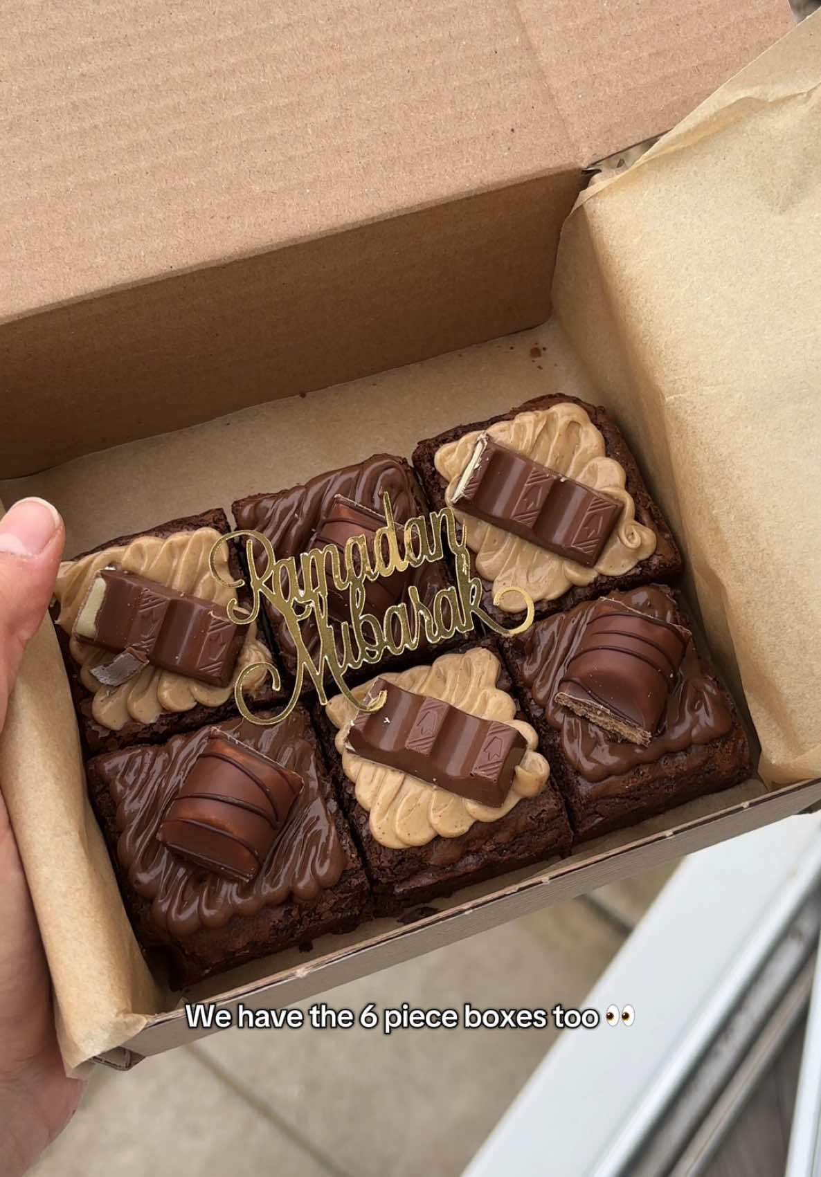 The perfect gift for Eid next week! 💫DM me on Instagram @browniies_by_k to place your orders 🤍 #eiduladha #brownietok #SmallBusiness 