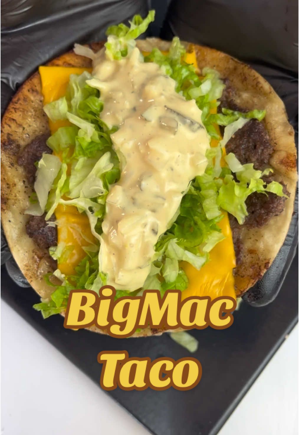 BigMac Taco 🌮 #taco #bigmac #yemek #hızlıyemekler #pratiktarifler #food #çift #keşfetbeniöneçıkar #keşfetedüş #keşfetteyizzz #tarif #fy #fyppppppppppppppppppppppp #keşfet #lezzetli 