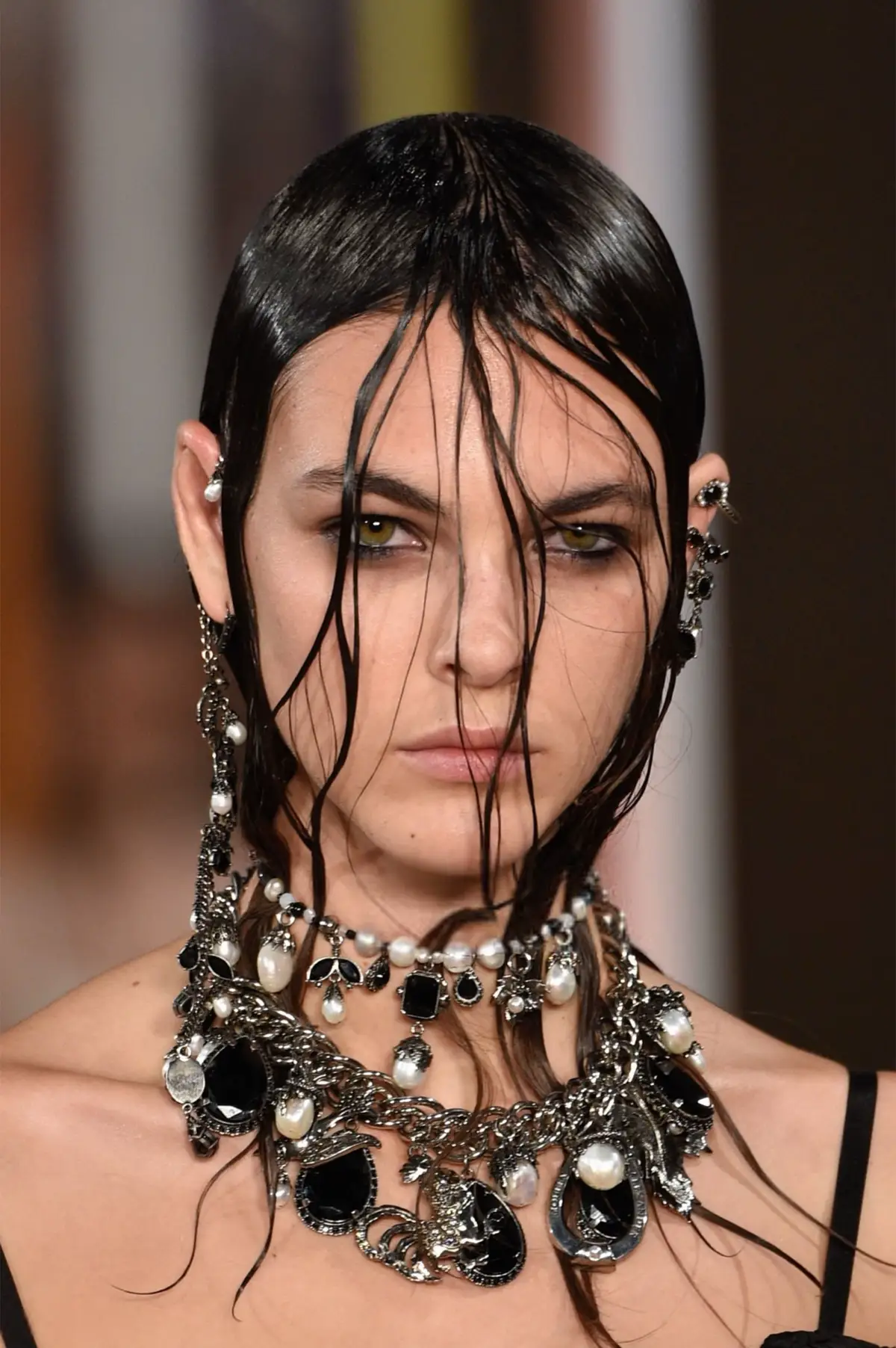 Vittoria Ceretti for Alexander McQueen Spring/Summer '18 during Paris Fashion Wek. #vittoriaceretti #model #viral 