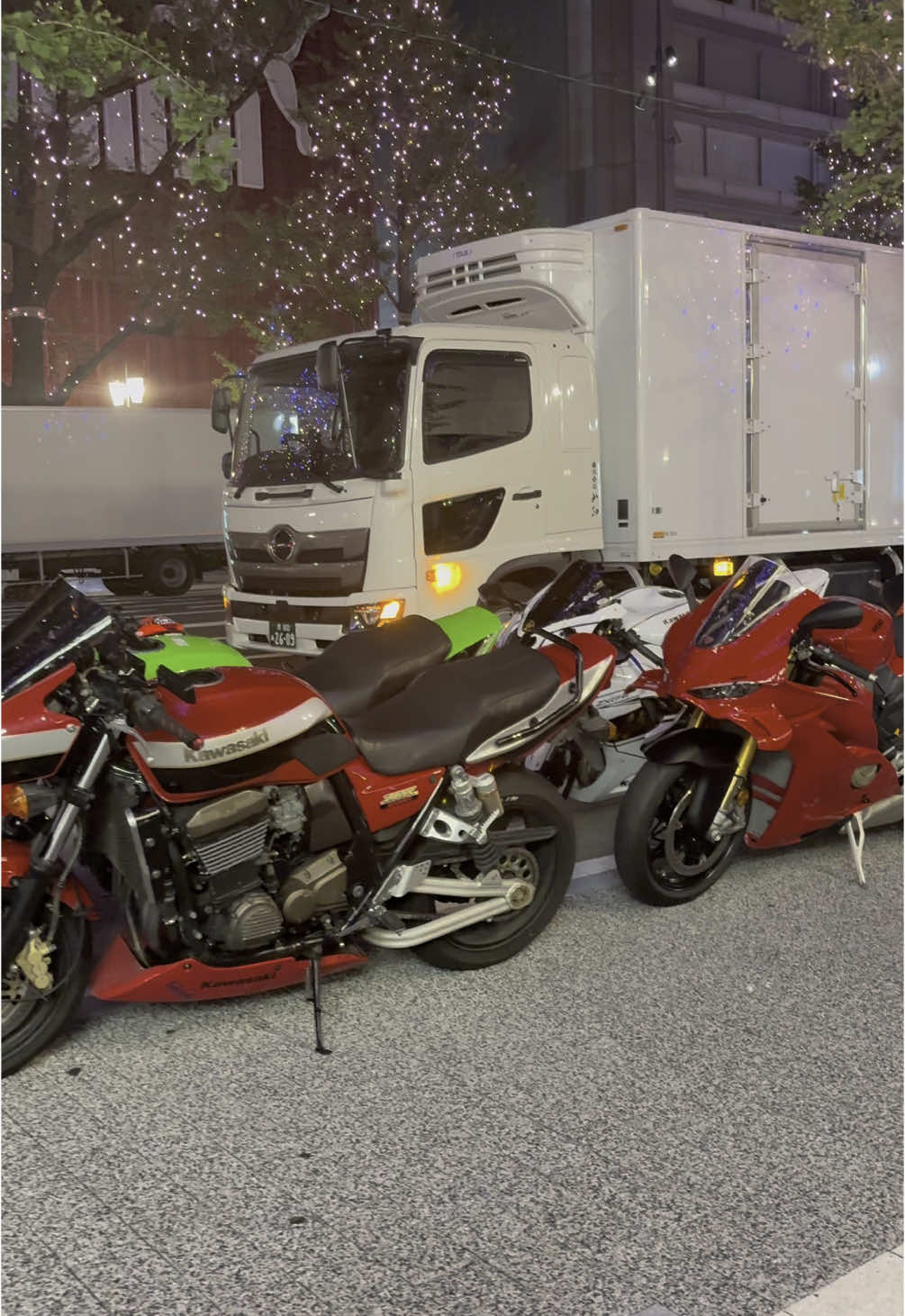 初大型オンリーマスツー 楽しい時間っすね #zrx #zrx1200r #ZRX #バイク好き #バイク好き #セパハンネイキッド #バイク好きな人 