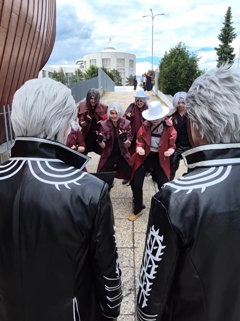 I guess the storm is gonna approach any minute.  all contacts are on insta! Amazing Dantes: @veselaviktorka  @richard_heizer  @tbohacek  @vojteslav_zak  @ase.v.7  @perennius.cos  Cool Vergils: @luciuss_cos  Filler characters:  @faila_ray @6n6n6s @martassys  @ekiwoki_e Script and editing: @_skryll_  Woman and man behind the camera: My humble self @v.vovcek aka El Vovka (El absence on Insta) #dmc #dmccosplay #dmcedit #dncmemes #dante #vergilsparda #vergil #dantesparda #ladydmc #ladydmccosplay #dantecosplay #vergilcosplay #dmcv #dmc5 #nero #dmcnero #dmcnerocosplay #dmcvcosplay #vcosplay 