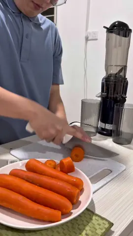 Slow Juicer Ecentio #jus #ecentio #slowjuicer 