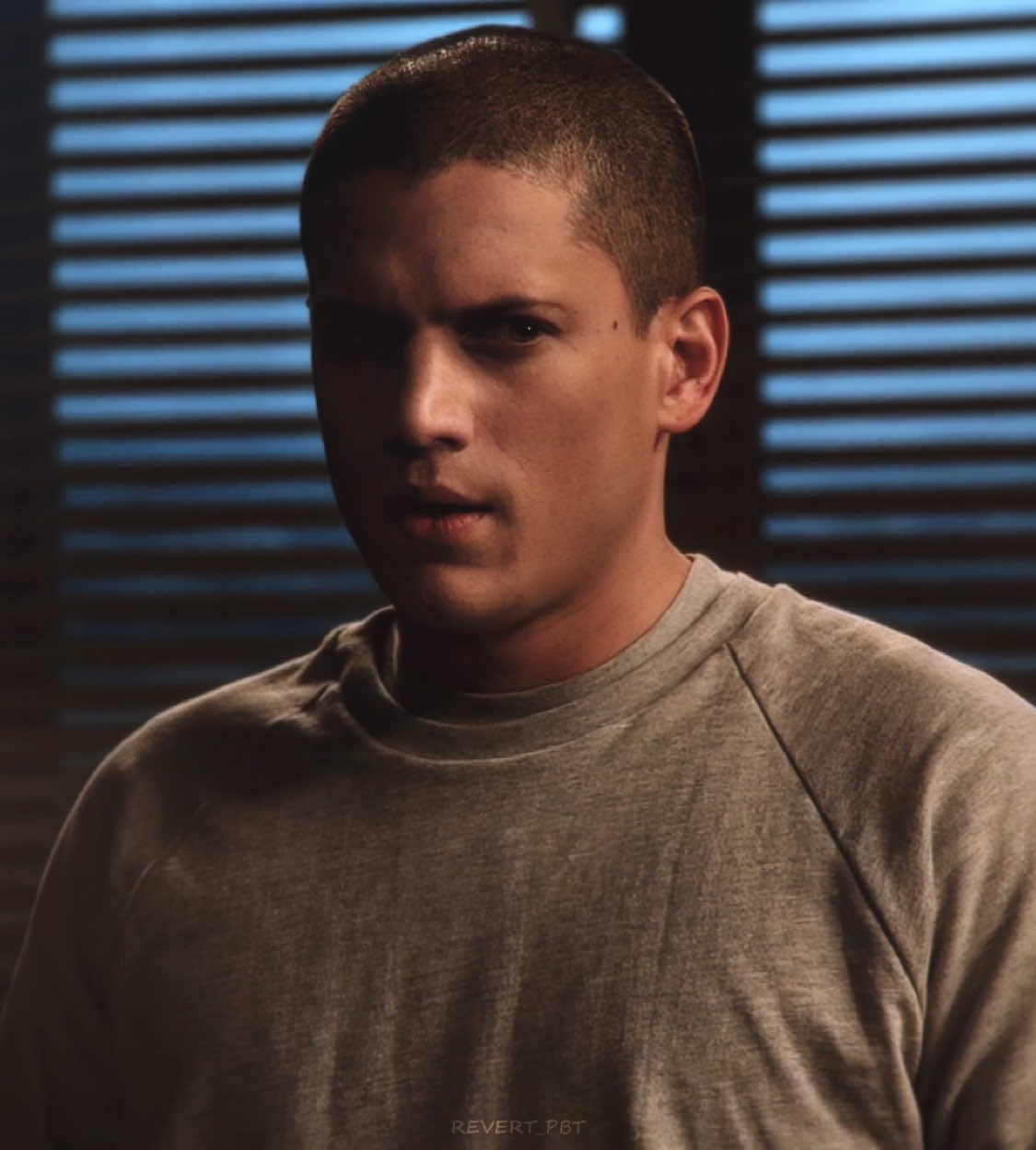 Bro indeed made it over the wall // sorry for not posting for a while // #prisonbreak #michaelscofield #prisonbreakedit #prisonbreakseason1 #michaelscofieldedit #henrypope #fyp  (ORIGINAL CONTENT)