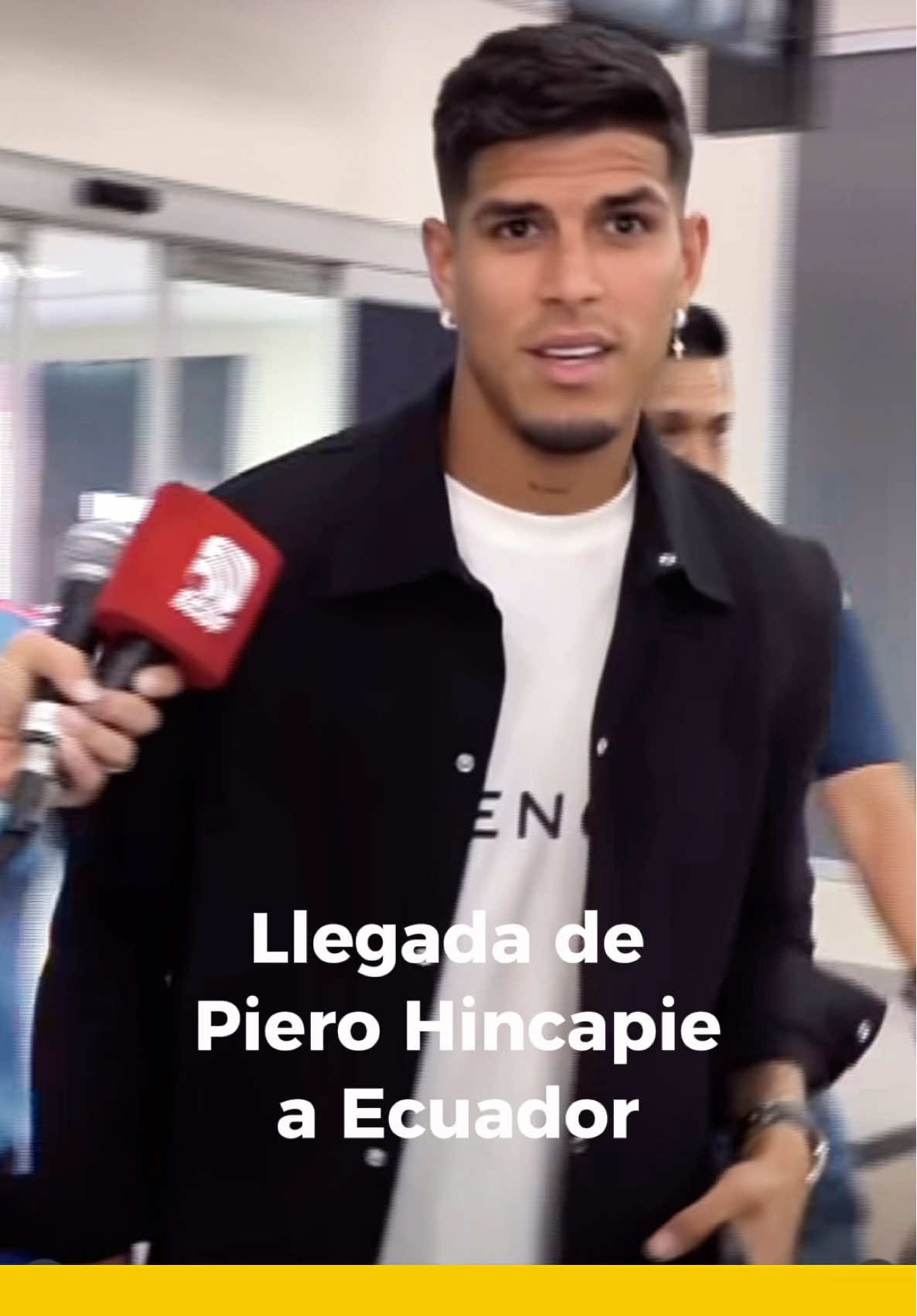 Llegó la muralla Piero Hincapié #Humor