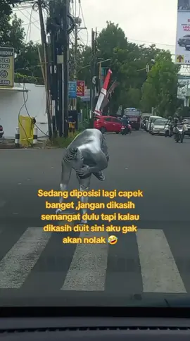 Lagi gak butuh semangat ..butuhnya duit 🤣🤣 #duitduit #djwutwut #manusiasilver #fyppp 