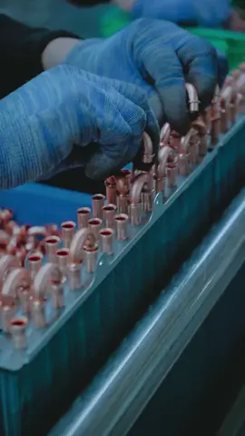 See how fast you move in a production line #china #foryou #hvac #aireacondicionado #newex #airconditioner #fabrica #factory #production #assembly
