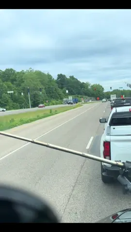 Zipper merge chaos! #wags #towlife #zipper #merge #road #bad #driver 