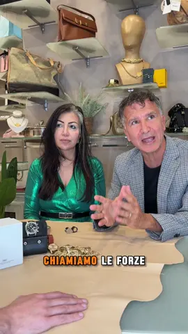 Valuta e Vendi: Un cliente sopra le righe 😳 #peritogemmologo #oro #valutazione #rolex #perito #documenti #diamanti 