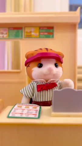 tiny baby, BIG appetite 🍔🥤🍟 a cute break from my creepy critter content!  #sylvanianfamilies #calicocritters #sylvanianfamiliescollection 