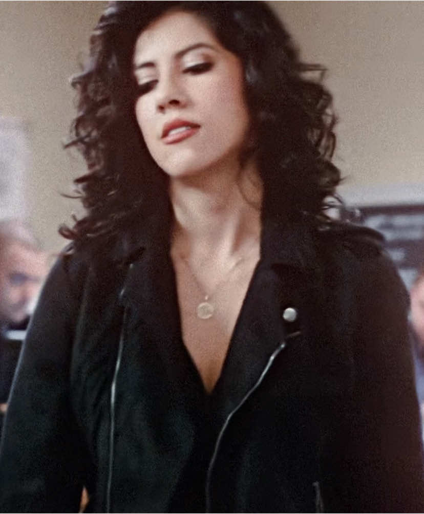 #ROSADIAZ :: mother diaz opinions on my new wm?? also tried adding some grain to my coloring but not sure how to feel about it #b99 #brooklyn99 #b99edit #rosadiazedit #stephaniebeatriz #foryou #fyp #foryoupage #viral #aftereffects #edit #sitcom @terel ꩜ .ᐟ @άθενς @leah @adri ♫ @soray @maia @sophie @maya @☆ (stephs ver <3) @Lilly 🪩 