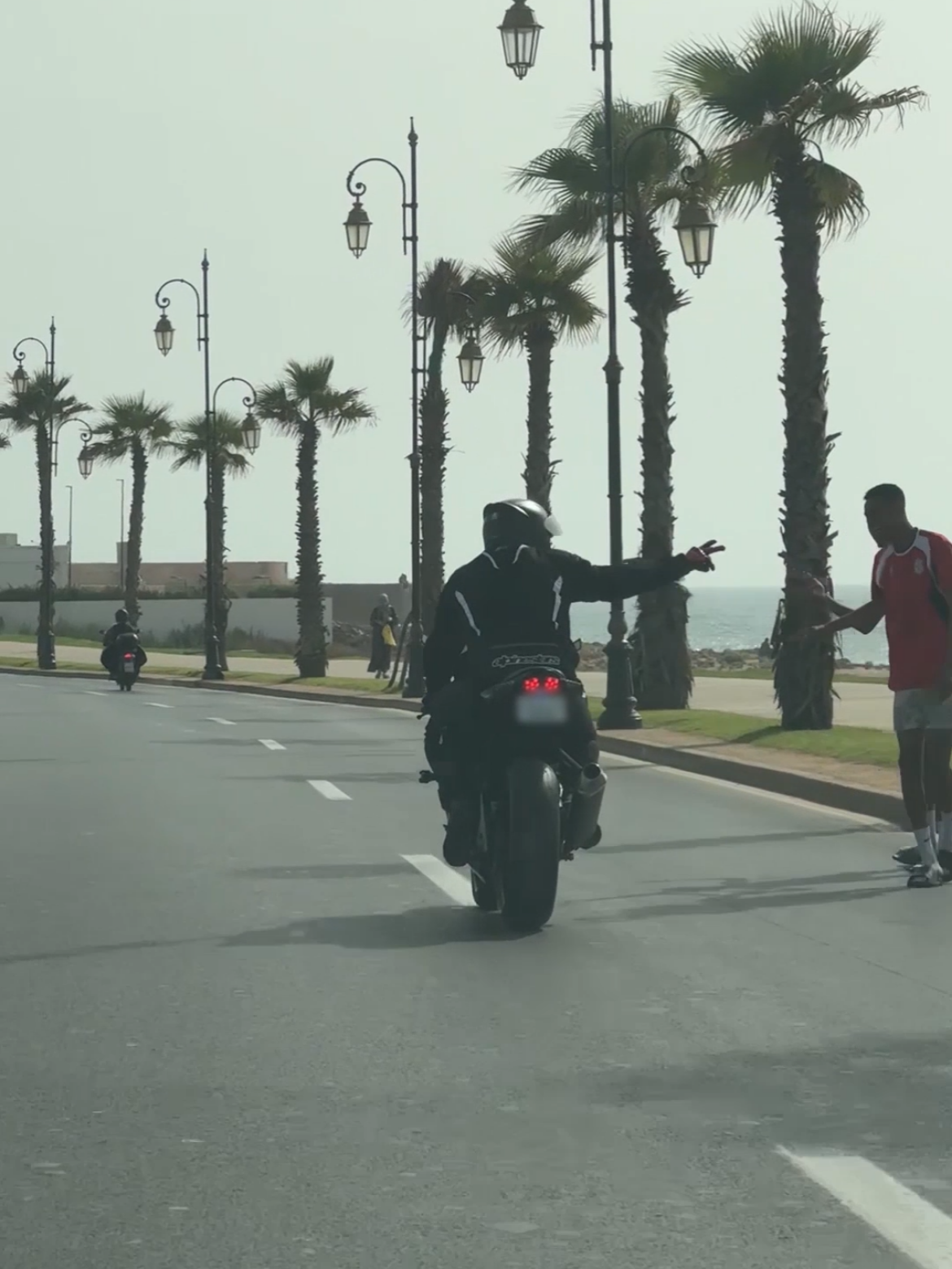 ❤✌ . . . #motoKanaselm   #DrariStyle   #MoroccanVibes   #CasablancaStreets   #StreetMoto   #ReelsMaroc   #TikTokMaroc   #YoungMorocco   #MotoLife   #HustleMorocco   #SwagDrari   #CasawiStyle   #KhasniNtl3   #ViralMaroc   #ReelsTrend