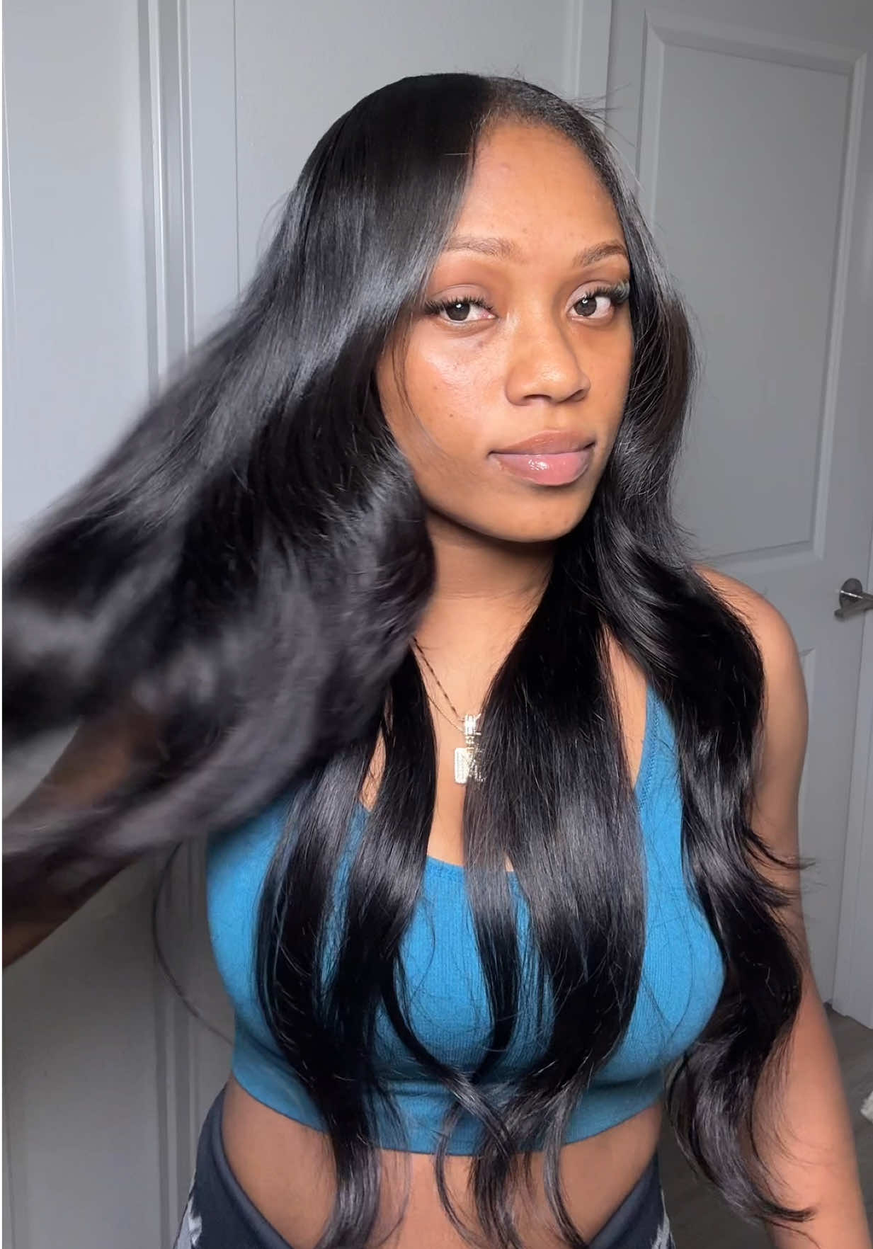 24”22”20”18 Bundles from Mosari Hair on Amazon  #quickweave #quickweavetutorial #quickweaves #middlepartquickweave #diyquickweave #doyourownhair #hairday #hairtutorial #hairtoks #stylequickweave #stylemyhairwithme 