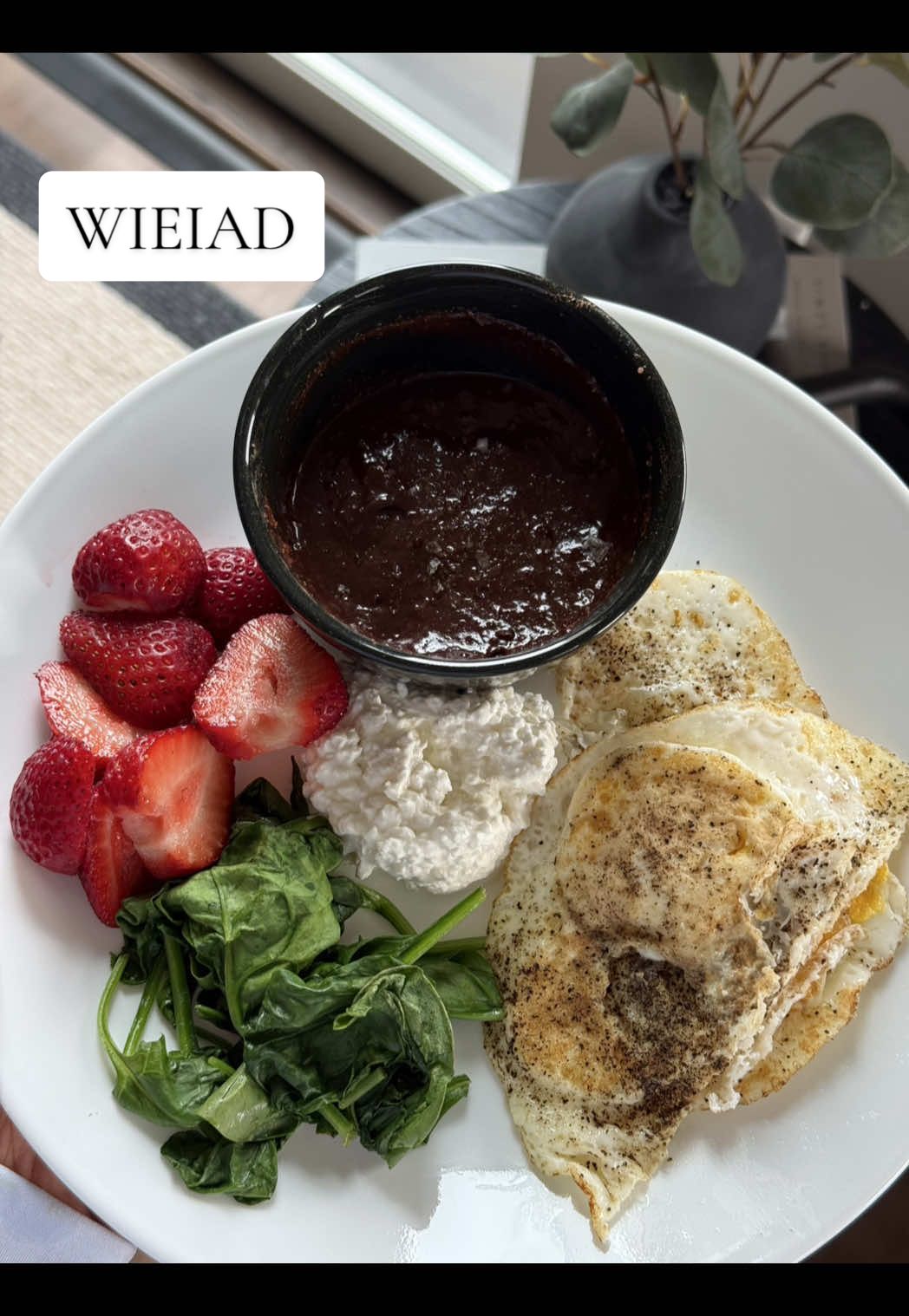 WHAT I EAT IN A DAY 🍵 🍌 🍳 🍓 🥪 🍎 🍣 🥑 🍪 still dreaming about dinner omg you guys need to make the recipe!! So many good eats in today’s what I eat in a day :)  @Yogi Tea @BrüMate @ancientnutrition @The Coconut Cult @Paleovalley LLC @Navitas Organics @LaCroix Sparkling Water @Simple Mills @New Chapter Inc @Whole Foods Market @Smash Kitchen  #wieiadrealistic #whatieatinaday #fulldayofeats #balancedlifestyle #healthyliving #foodtiktok #mealideas #mealinspo 