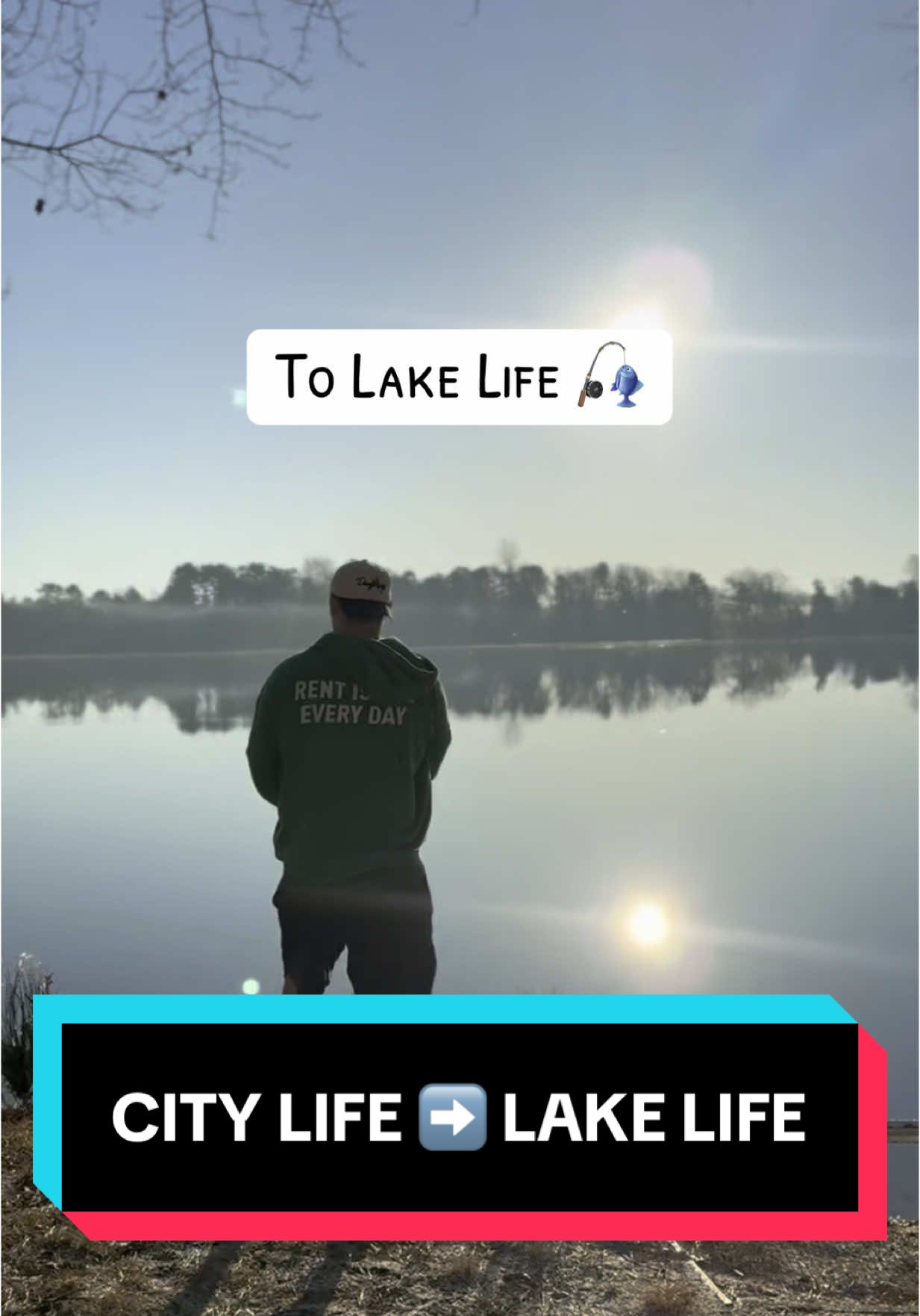 CITY LIFE ➡️ LAKE LIFE #fishing #freshwaterfishing #largemouth #bass #largemouthbass #southjersey #lake #lakelife 