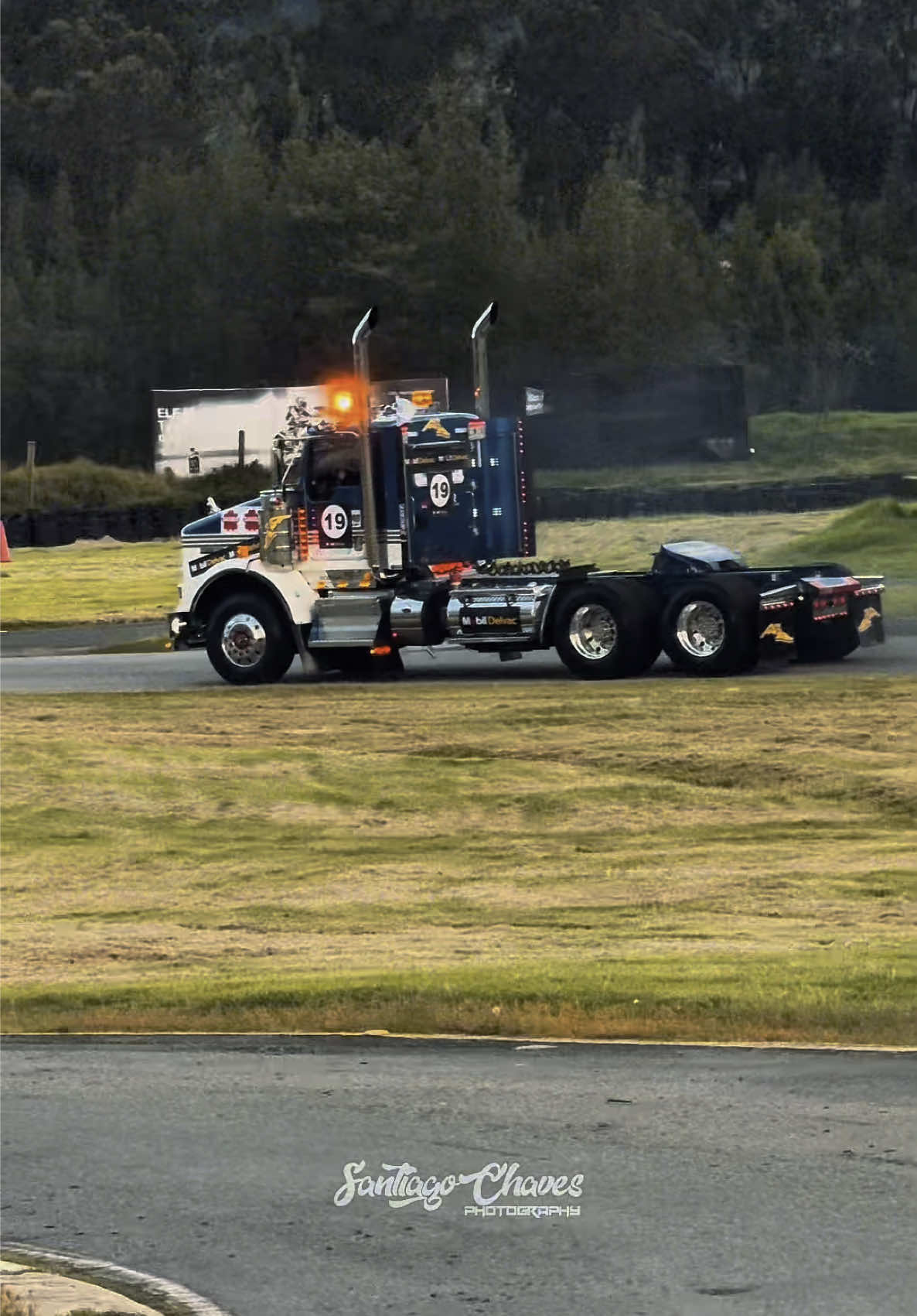 A unos días 🤯🥴👌🏻👌🏻👌🏻  #GPMD #GPNT #autodromo #mobil #tocancipa #100años #kenworthcolombia #colombia #feed #viral #popular #experiencias #w900 