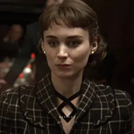 nunca superei essa troca de olhares  #cateblanchett #fy #wlw #rooneymara #fyp #carol #sapphic 