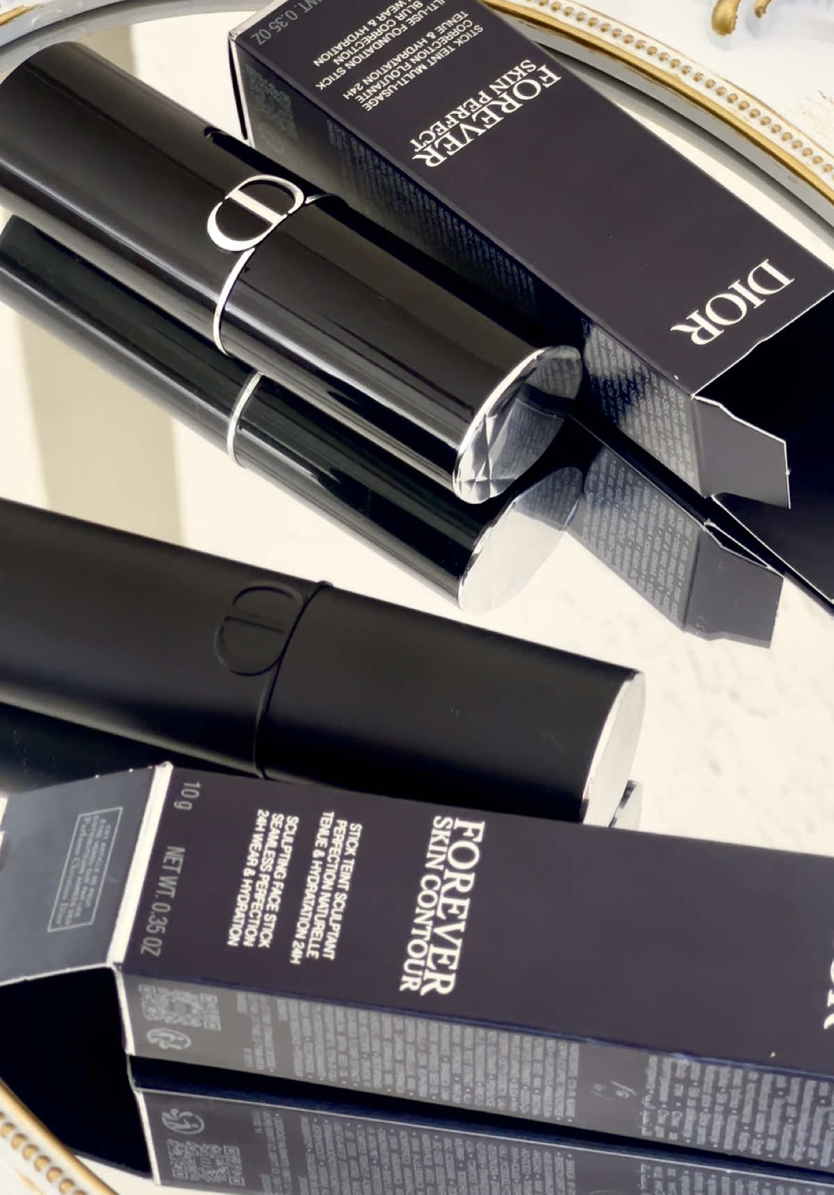 POV: You try the new Dior sticks once… and suddenly you’re THAT girl 😍💅 I’m obsessed — the glow, the blend, the luxe vibes?! Have you tried them yet or not?? 👀✨ #diorbeauty #makeuphacks #viralmakeup #BeautyTok #makeupreview #glowyskin #thatgirlroutine #cleanmakeup #dewyskin #makeuptok #luxurymakeup #beautyobsessed #grwm