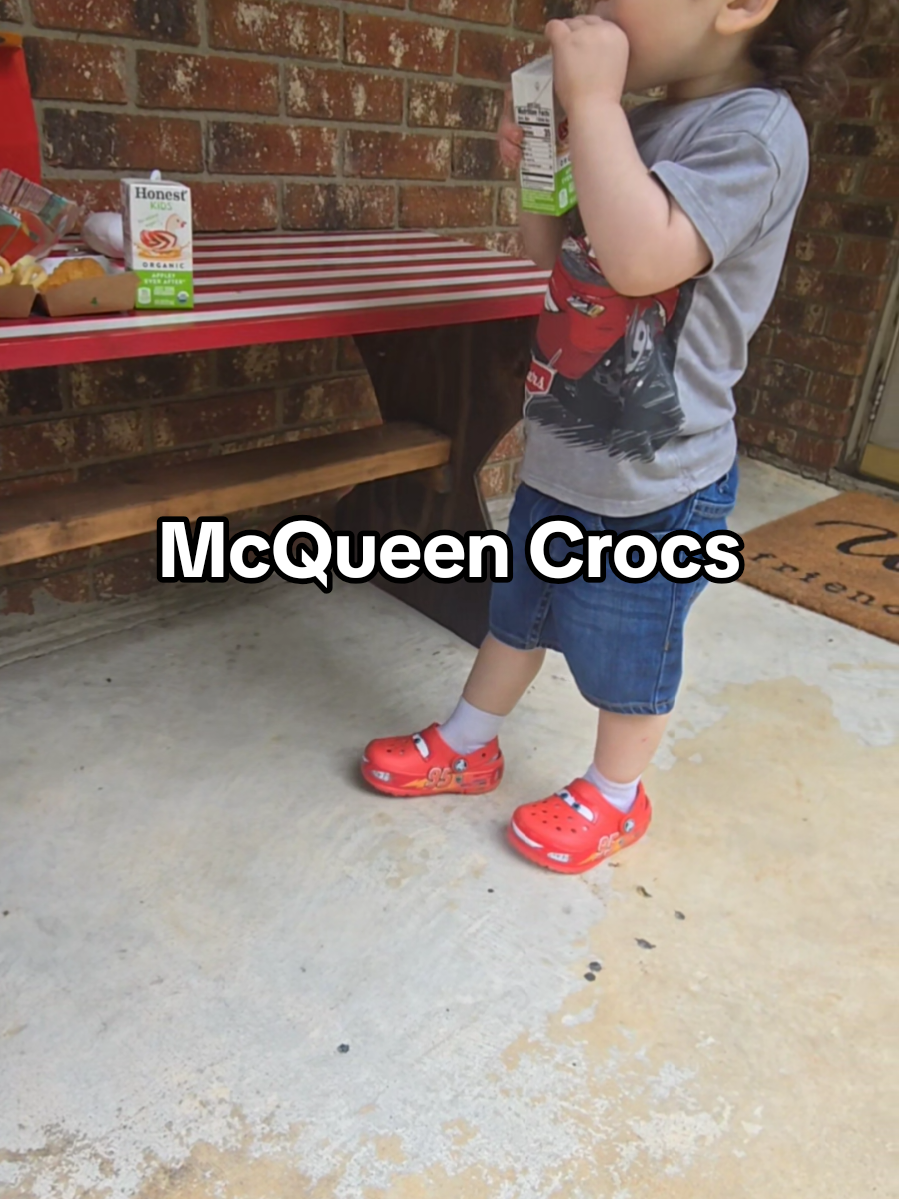 Lighting McQueen Cars Crocs  #crocs #cars #mcqueen 