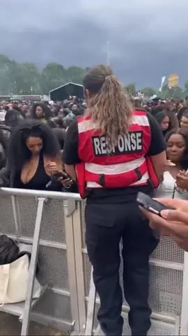 Woieeeeee #citysplash #brixton #fup #fyp #security #dance #trin #foryoupage❤️❤️ 