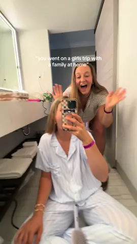 Yes.. and? Moms need to fill their cup too💁🏼‍♀️💅