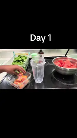 Day 1 #fyp  #shorts  #weightloss #weightloss #bloompartner #bloomnutrition #bloomnutritionpartner #bloomgreensandsuperfoods #bloomgreensmango #bloomgreens #smoothie #smoothierecipe #smoothietok 