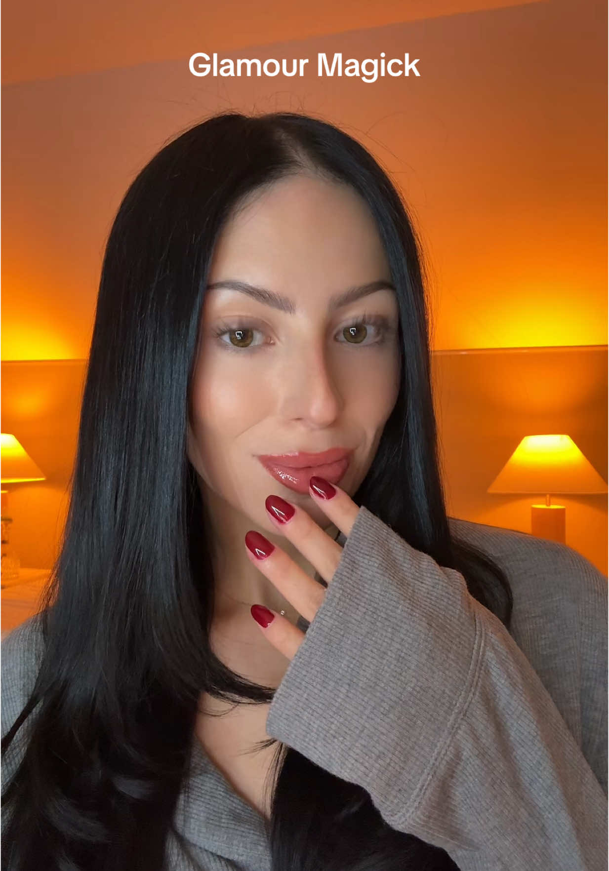 🪞🔑✨ #glamourmagick #subconsciousglowup 