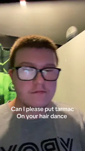 Can I please put tarmac On your hair dance  #charva #dance #meme #funny #gamer #xbox #fyp 