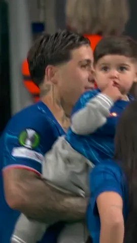 la familia más hermosa que vas a ver hoy 😍💘  la familia campeona  #ponmeenparatitiktok #greenscreen #viral #valucervantes #fypシ゚viral🖤tiktok #valentina #fyppppppp #noflop #noflop🥱 
