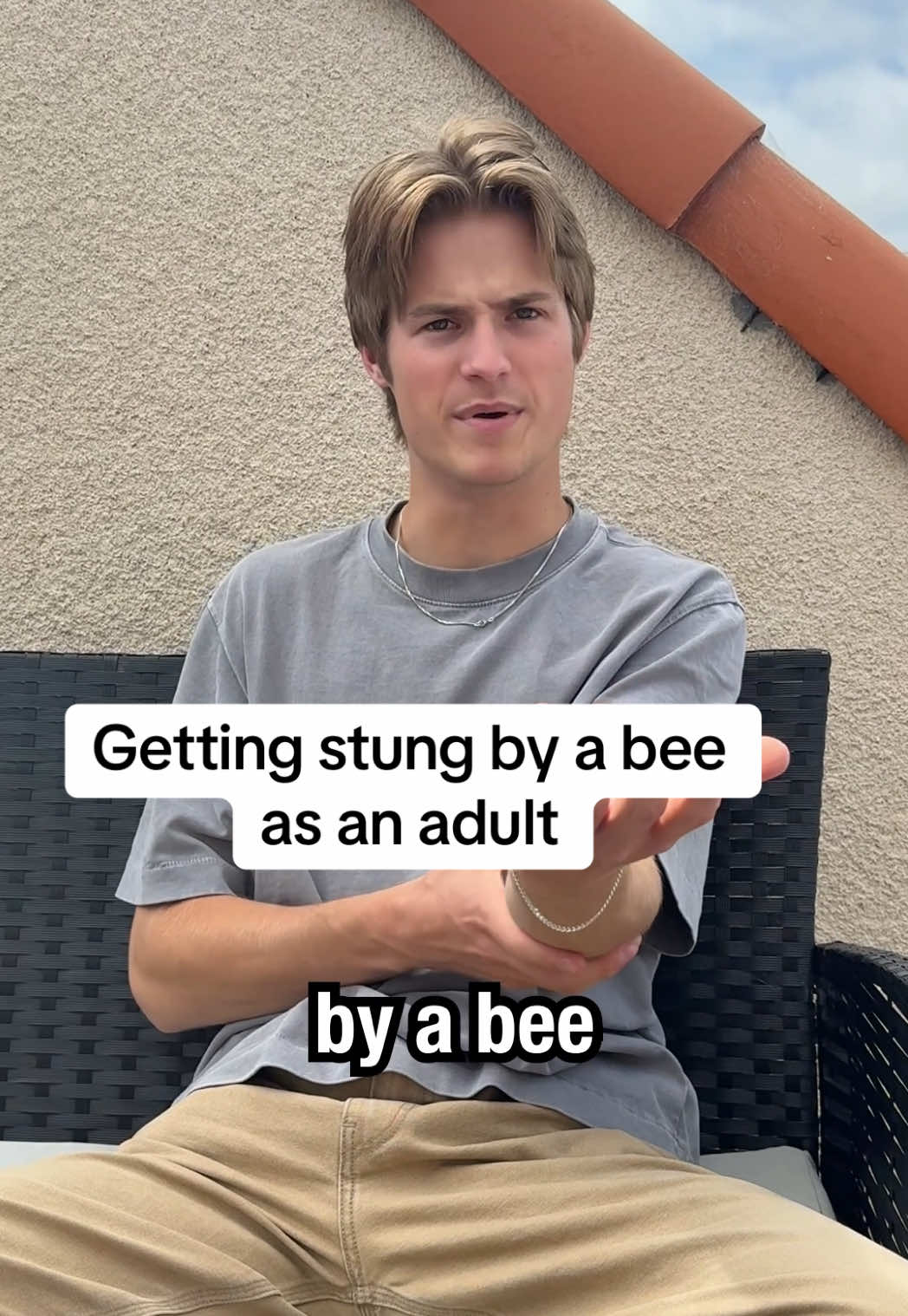 @Aidan Micho @Ryan Micho #bees #bee #outside #childhood 