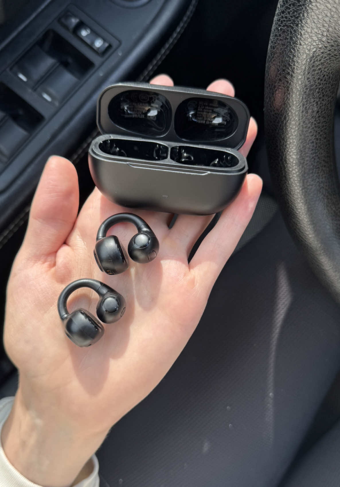I thought they would just be *good* but they are in fact *excellent* they are SO comfortable and so affordable. #earbuds #earbudsviral #earbudstiktokshop #earbudswireless 