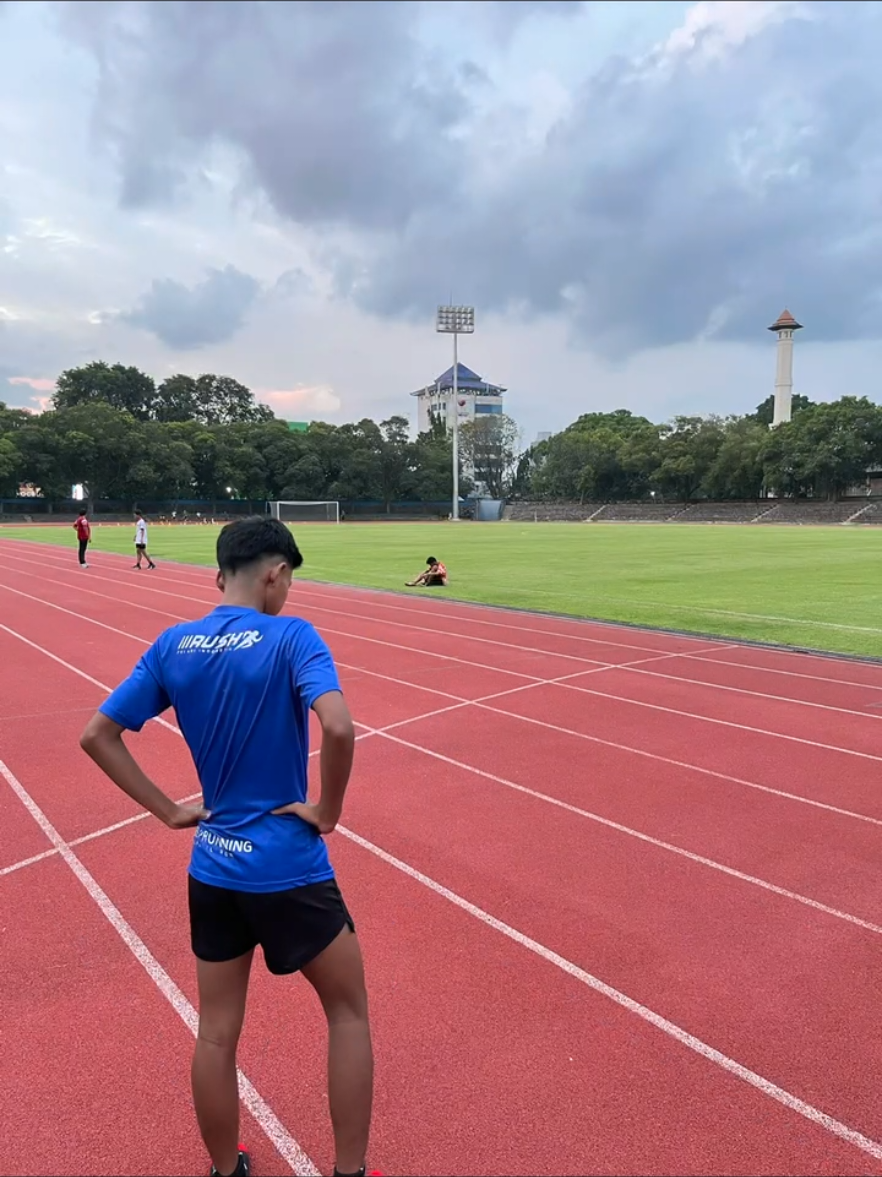 #4u #fyp #Running #binsikbareng #foryoupage #pelarikonten #trackandfield #fypage #binsik 