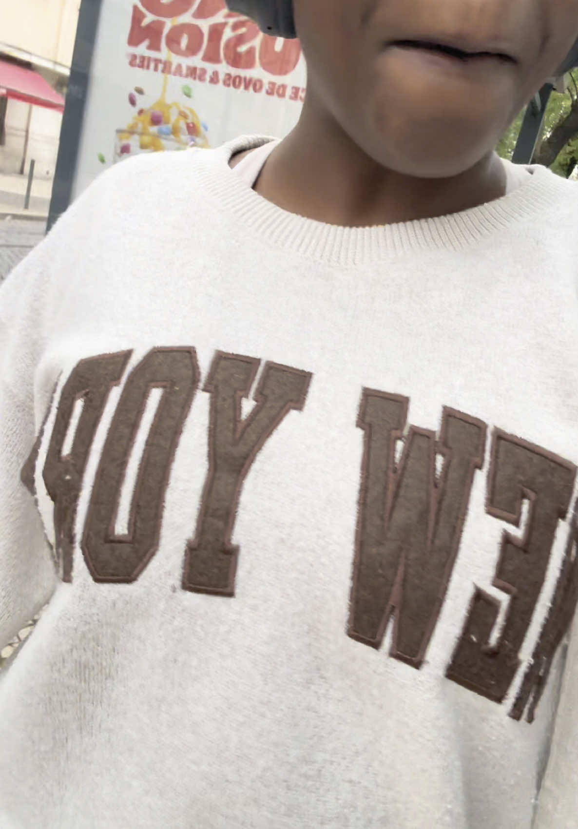 seeing “I survived NYC!” while i’m proudly sporting a NYC sweatshirt was so funny to me lmao