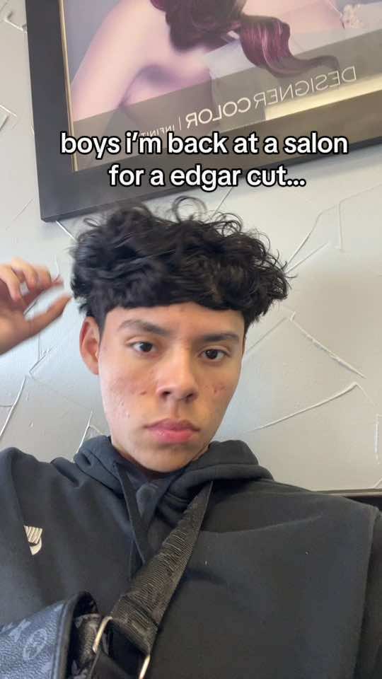 LV bag frm @spadearu_youzi #fyp #viral #edgar #salon #meme #viral 