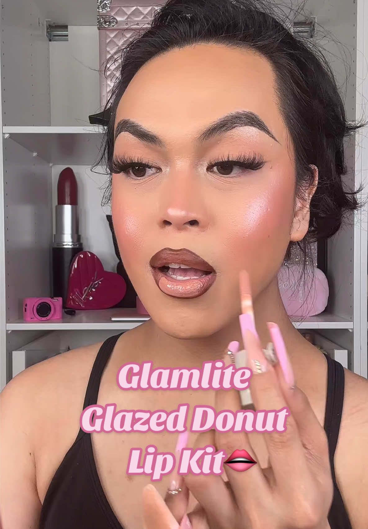 this lip combo?! hellooo😍🙌🏼 #lipcombo #beauty #makeup #tiktokshop #grwm #tiktokshopping #TikTokShopHaul #tiktokshopfinds #tiktokshopsummersale #tiktokshopmademebuyit #fyp @Glamlite 