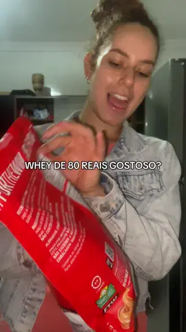 Mais um mês e mais um sabor de whey. Agora o whey da FTW sabor doce de leite. #wheyprotein #provandowhey #ftw #experimentando #fyp 