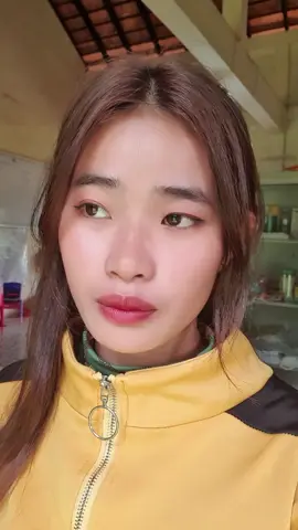 សោះមនុស្សម្នាក់យ៉ាប់មែន😞🤧 #fyppppppppppppppppppppppp #loveyourself #friends #smile #ss #people 