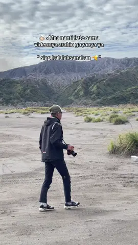 Mau ambil paket fotografer yang ramah dan menyenangkan?  Bareng kita aja😁 Langsung di Dm aja yang mau tanya