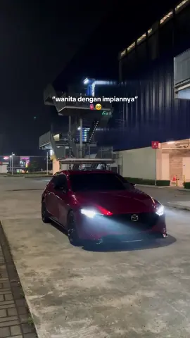 maaf cuma mazda 3 standar😔