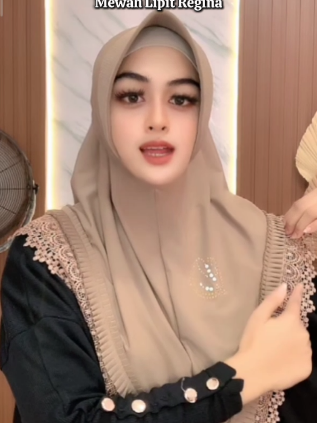 Bergo Pet Jersey Lipit Regina Rendah Mewaahhhh 🥰 #hijabstyle #hijabmewah #hijabcantik #hijabmurah #hijabviral 