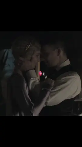 Hay que dejar de sentir (🫀), para salvarnos (🧠) #johannshelby #tommyshelby #fyp #amor #sad #vira #enelfrioinvierno #mentalidade #pelicula #peakyblinders #paratii 