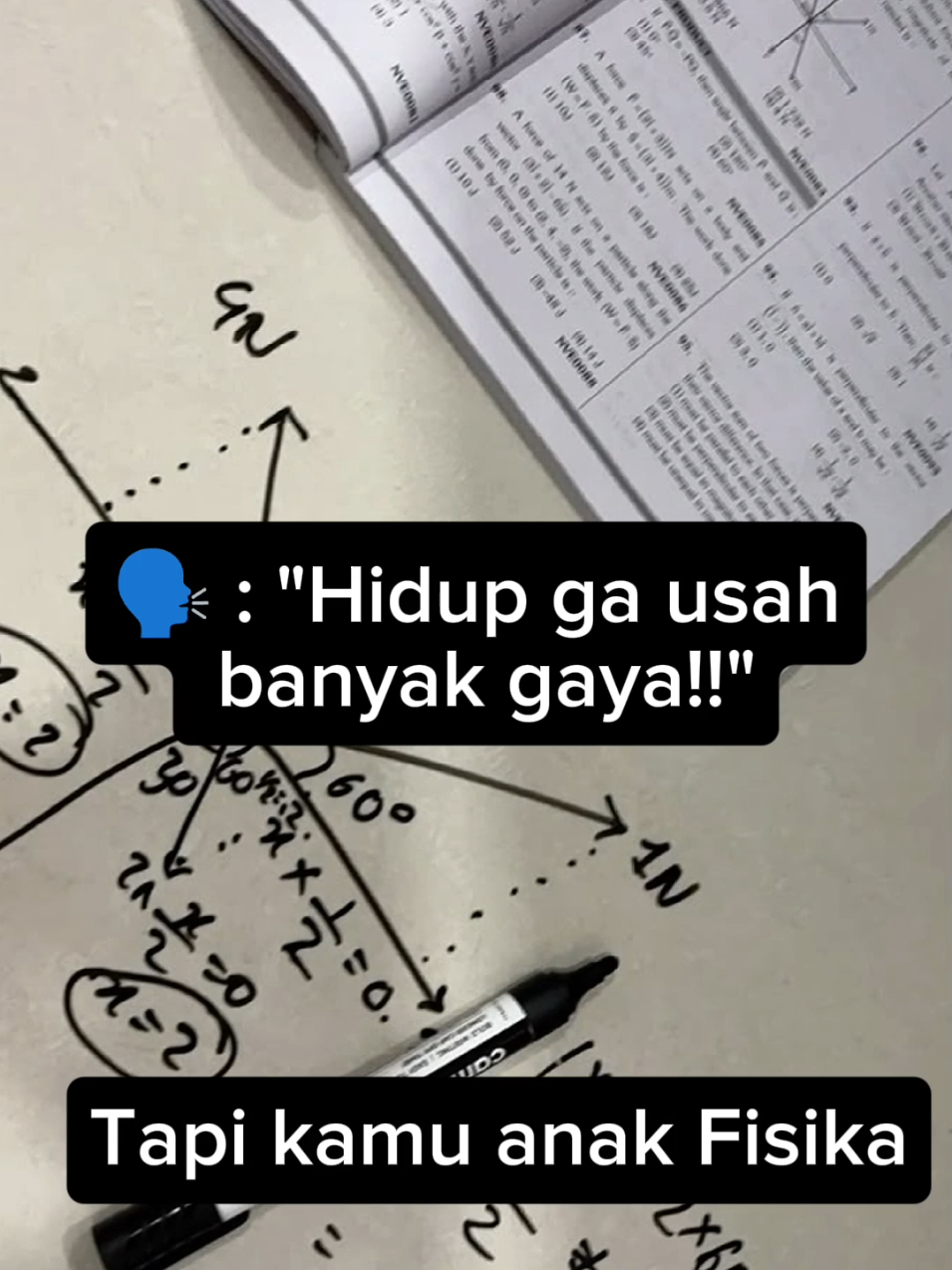 Lah anak Fisika emang harus banyak gaya ye kaan😜😝 Yg penting gayanya positif 