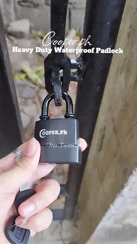 CooperPh Heavyduty Waterproof Padlock. Nangalawang ung padlock namin sa gate so eto napabili na ko ng waterproof. hnd na mangangalawang ang padlock nmin bongga. #waterproofpadlock #padlock #heavydutypadlock 