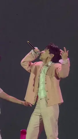 Tui ko cần anh hát tui thích như này hơn @Quang Hùng MasterD  #muzik #quanghungmasterd 