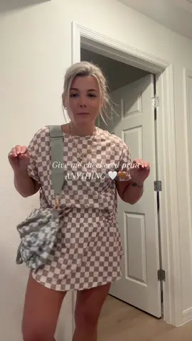 CATCH ME WEARING THIS SET ALL SUMMER LONG 😍 #summeroutfit #checkeredskirt #OOTD #tiktokshopfinds #matchingset #trendingnow 