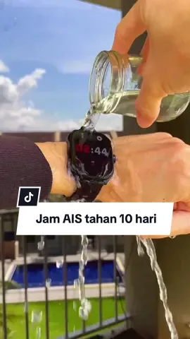 “Kalau lah jam ni orang kata tak tahan lasak , aku tak tau lah apa lagi…” #smart #watch #curved 