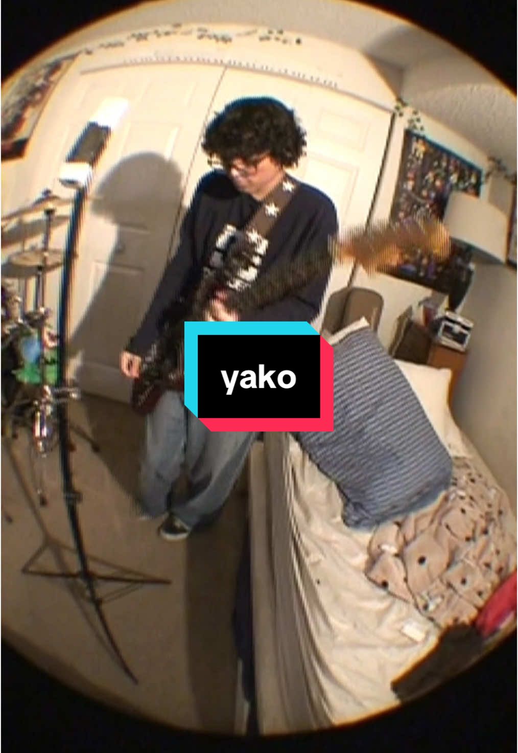 Our song “yako” is finally out June 6th with our newest album “mock”. Pre-save link in bio so you don’t miss the drop ‼️‼️ #rock #newmusic #thestrokes #articmonkeys #newwave #nirvana #poprock #maneskin 