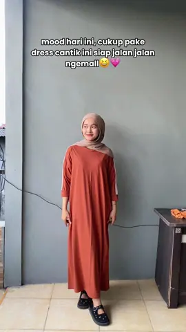 ootd simple pake listia batwing bikin makin cantikkk💗💗😆 #dress #ootdcewek #dresskekinian #fyp 