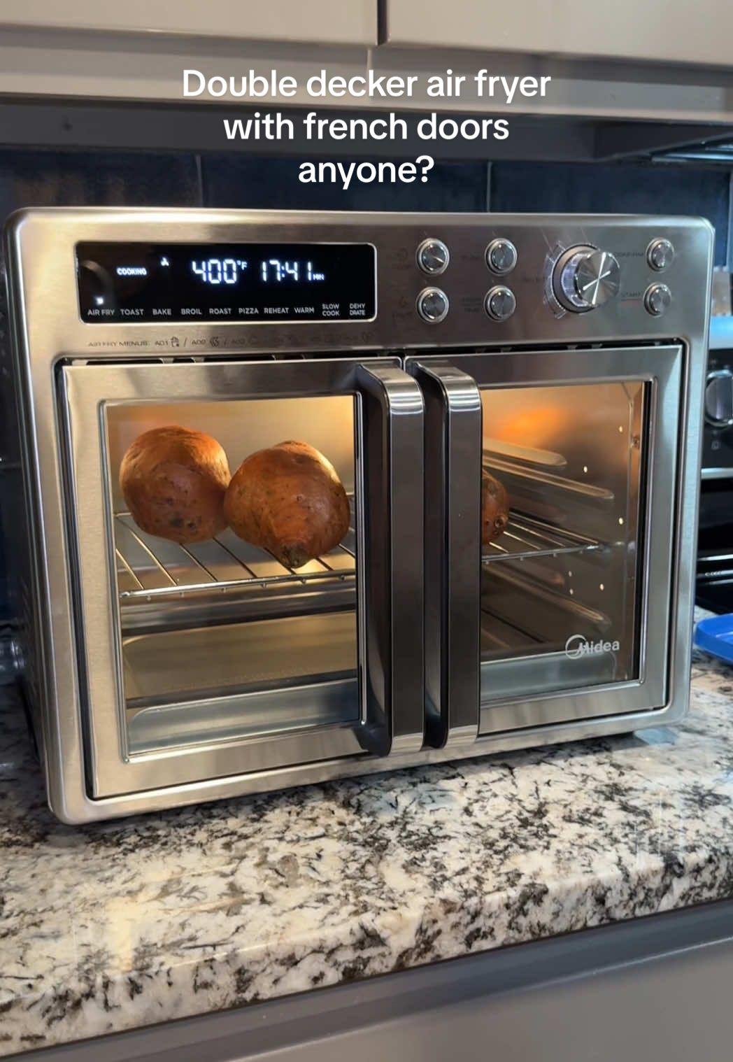 It’s 2025… Y’all don’t have a double decker air fryer oven with french doors? This Midea Flexify air fryer is the prettiest I’ve ever seen fr  #airfryer #oven #mideaairfryer #mideaflexify #airfryeroven #airfryertiktok #frenchdoorairfryer 