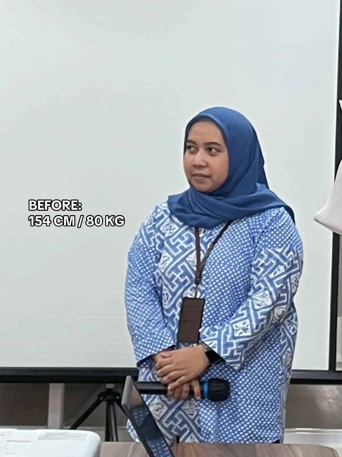 Keliatan dari mukanya, pas bb 80kg mentalnya juga ga sehat 🥲 Btw pola diet santai berhasil turun 10kg dalam 3 bulan. Tapi karena bb stuck dalam 1 bulan, jadi sekarang aku diet IF. Dan aku minum americano memang karena suka banget ngopi. Bukan karena untuk metode diet pake americano. #dietjourney #tipsdiet #if 