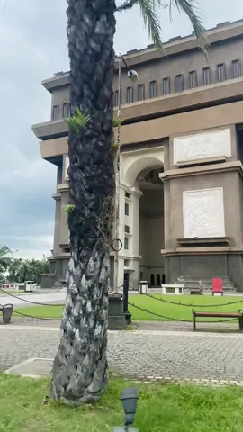 📍simpang lima gumul kediri #kediri #simpanglimagumulkediri #kediri24jam #fypage #fyppppppppppppppppppppppp 
